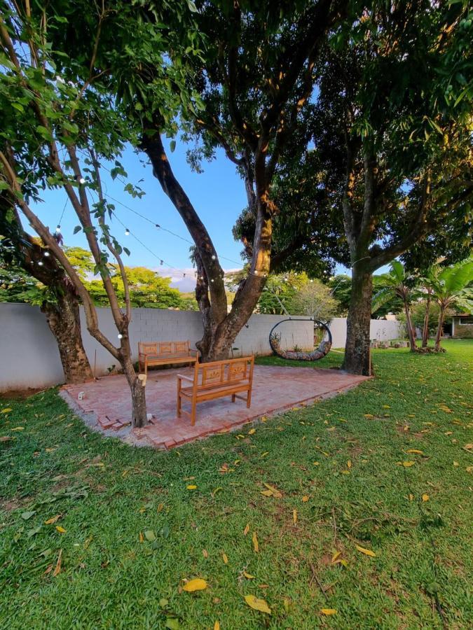 Casa Dom Quixote, Pequena Chacara No Centro Da Cidade Villa อาทิบายา ภายนอก รูปภาพ