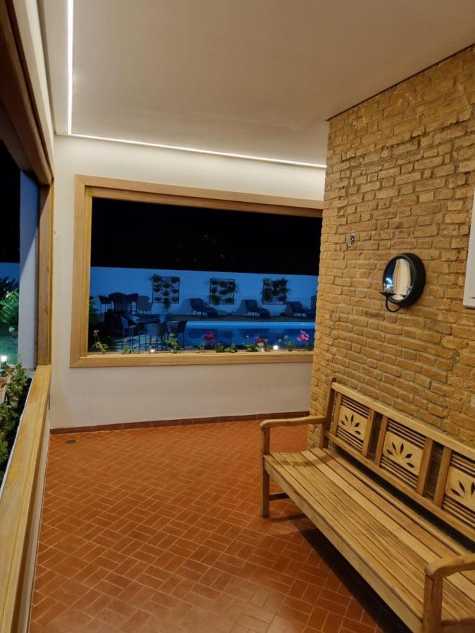 Casa Dom Quixote, Pequena Chacara No Centro Da Cidade Villa อาทิบายา ภายนอก รูปภาพ